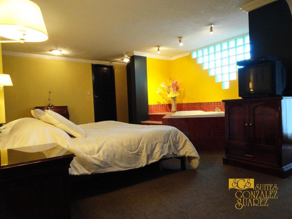 Hotel Suites Gonzalez Suarez Quito Exteriör bild