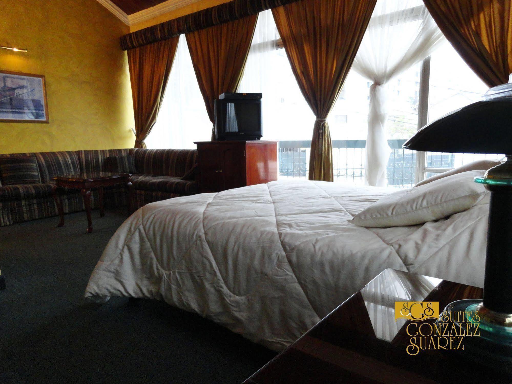 Hotel Suites Gonzalez Suarez Quito Exteriör bild